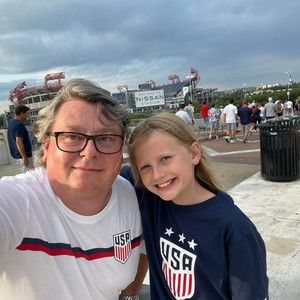 Meet your Posher, Aaron